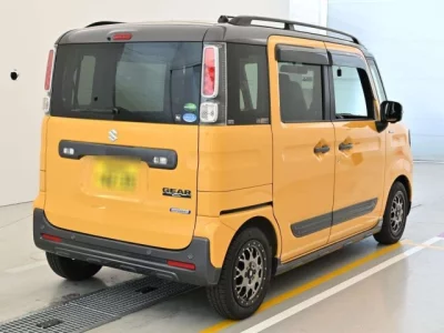 Suzuki Spacia Gear
