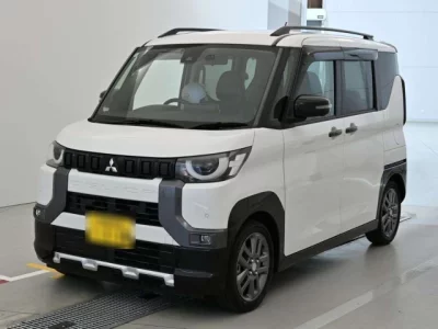 Mitsubishi Delica Mini