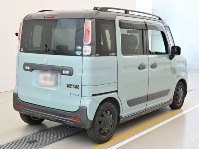 Suzuki Spacia Gear
