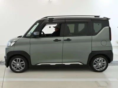 Mitsubishi Delica Mini