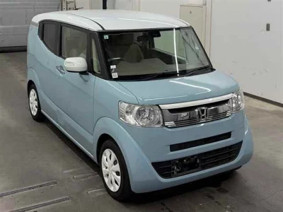 Honda N BOX SLASH