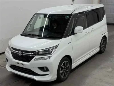 Suzuki Solio