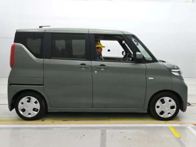Mitsubishi eK X Space
