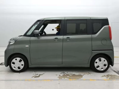 Mitsubishi eK X Space