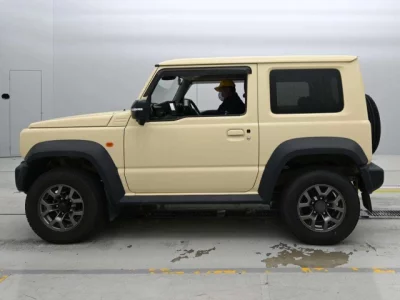 Suzuki Jimny Sierra