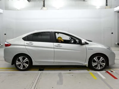 Honda Grace