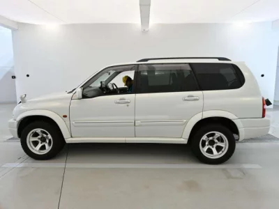 Suzuki Grand Escudo