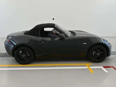 Mazda Roadster