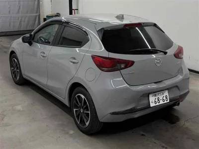 Mazda Mazda2