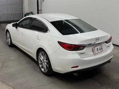 Mazda Atenza