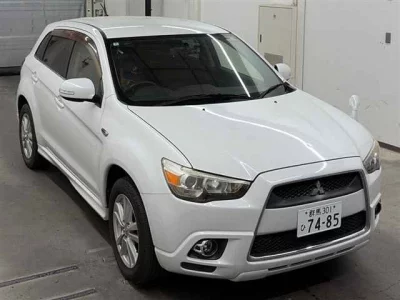 Mitsubishi RVR