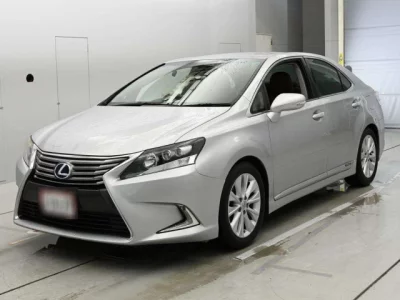 Lexus HS