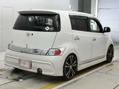 Toyota bB