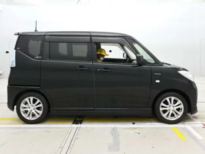 Mitsubishi Delica D:2