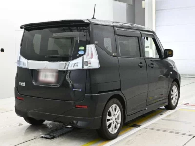 Mitsubishi Delica D:2