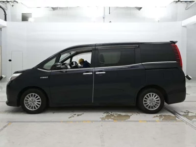 Toyota Esquire