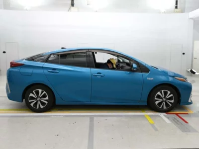Toyota PRIUS PHV