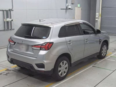 Mitsubishi RVR