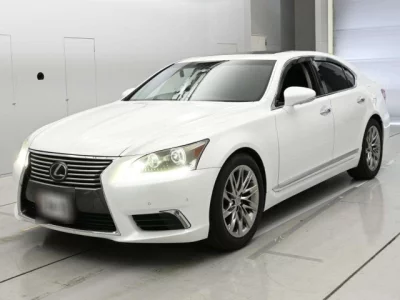 Lexus LS460L