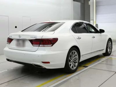 Lexus LS460L