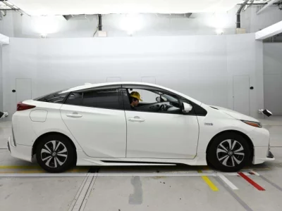 Toyota Prius PHV