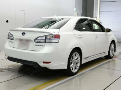 Lexus HS250h