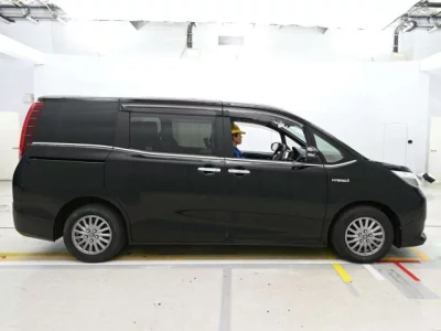 Toyota Esquire