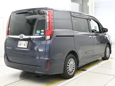 Toyota Esquire