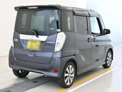 Mitsubishi eK X Space