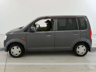 Nissan Otti