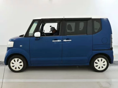 Honda N-Box+