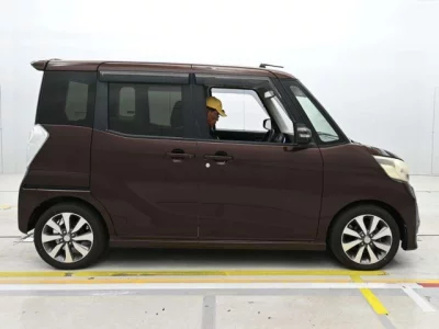 Mitsubishi EK X SPACE