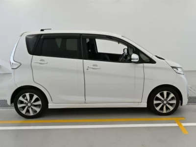 Mitsubishi ek Custom