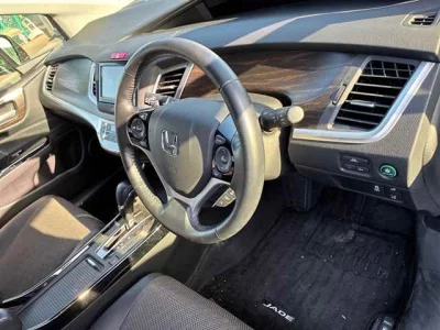 Honda Jade