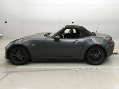 Mazda Roadster