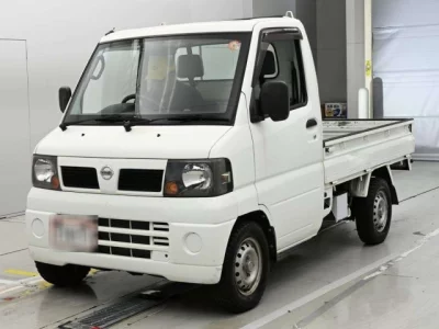 Nissan CLIPPER TRUCK
