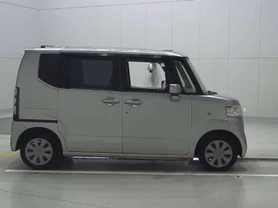 Honda N BOX PLUS