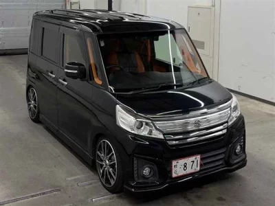 Suzuki Spacia