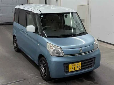Suzuki Spacia