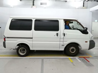 Mazda Bongo Van