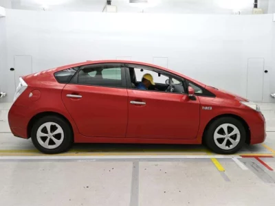 Toyota PRIUS PHV