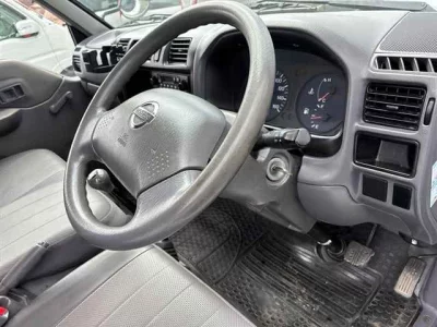 Nissan Vanette