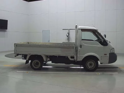 Nissan Vanette Truck