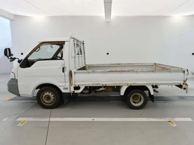 Nissan Vanette Truck