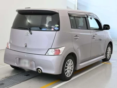 Toyota bB