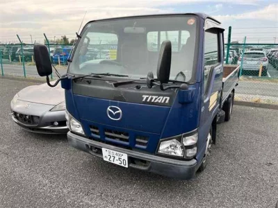 Mazda Titan