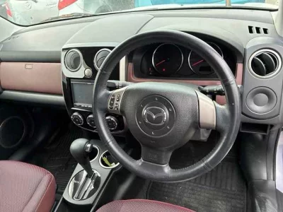 Mazda Verisa