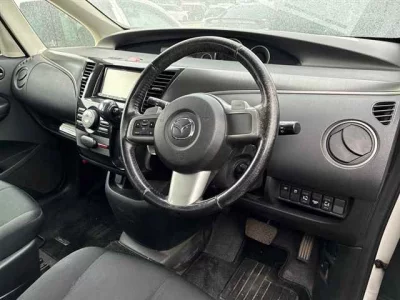Mazda Biante