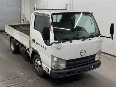 Mazda Titan