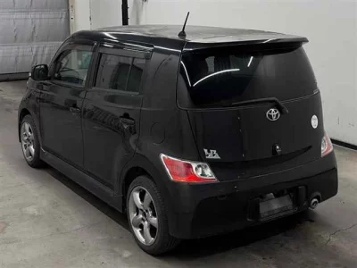 Toyota bB